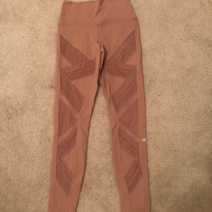 AloYoga Ultimate High Waist Legging
